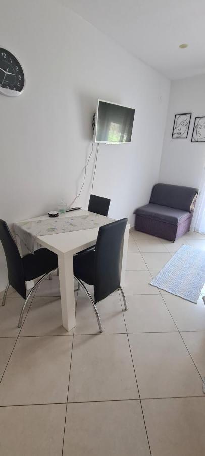 Apartman Scotti Kaštela Kültér fotó