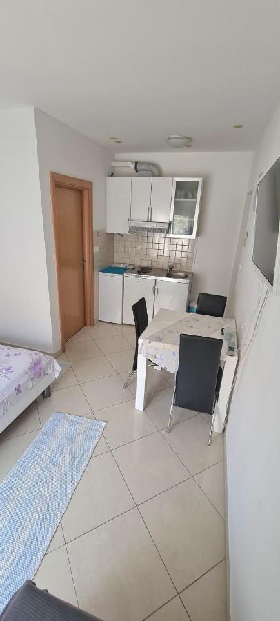 Apartman Scotti Kaštela Kültér fotó
